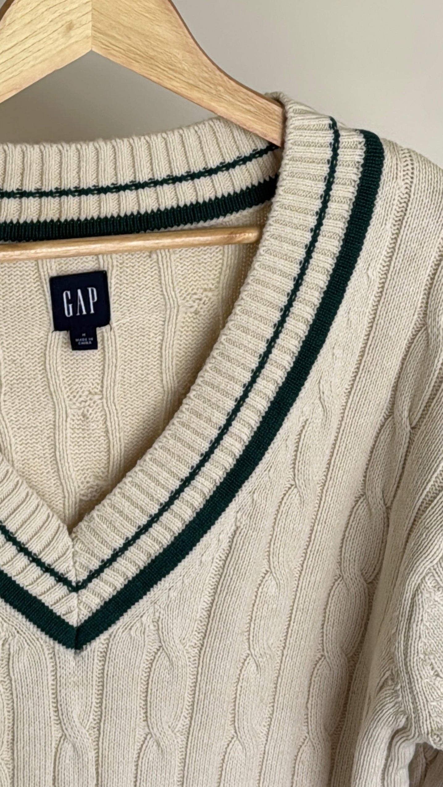 GAP Cable Knit V Neck Sweater